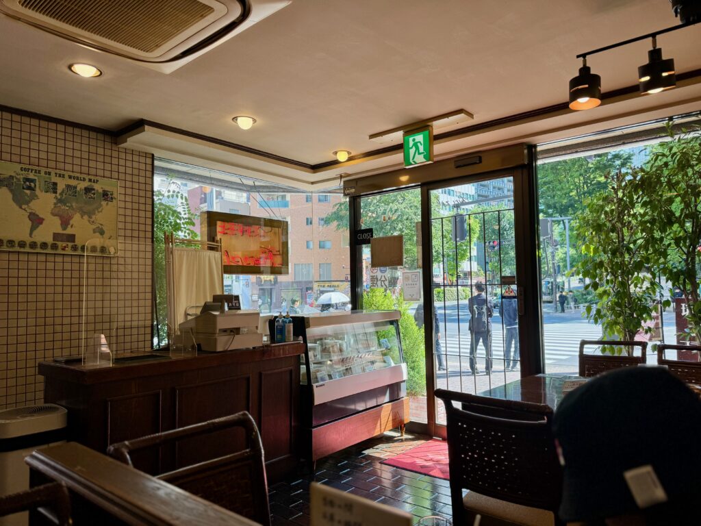 Cafe with WiFi in Shibuya