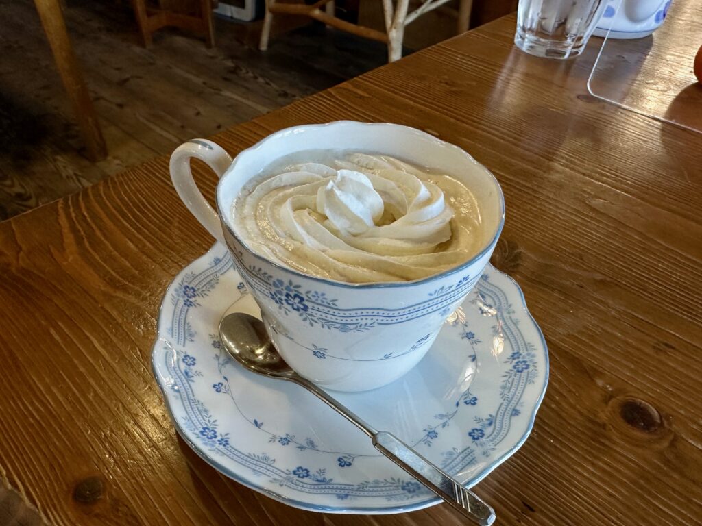 Morning Cafe in Shibuya
